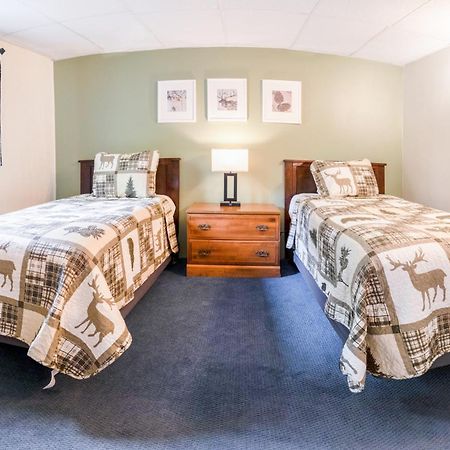 Acadia Pines Motel Бар Харбор Экстерьер фото
