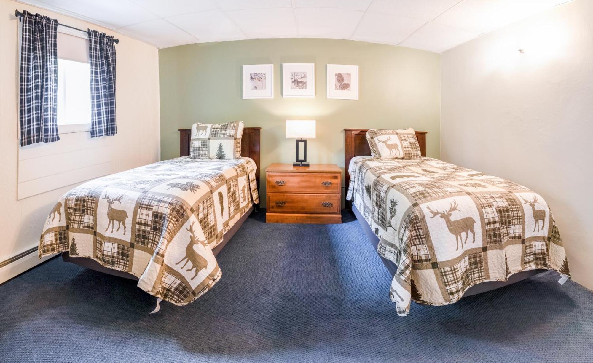 Acadia Pines Motel Бар Харбор Экстерьер фото